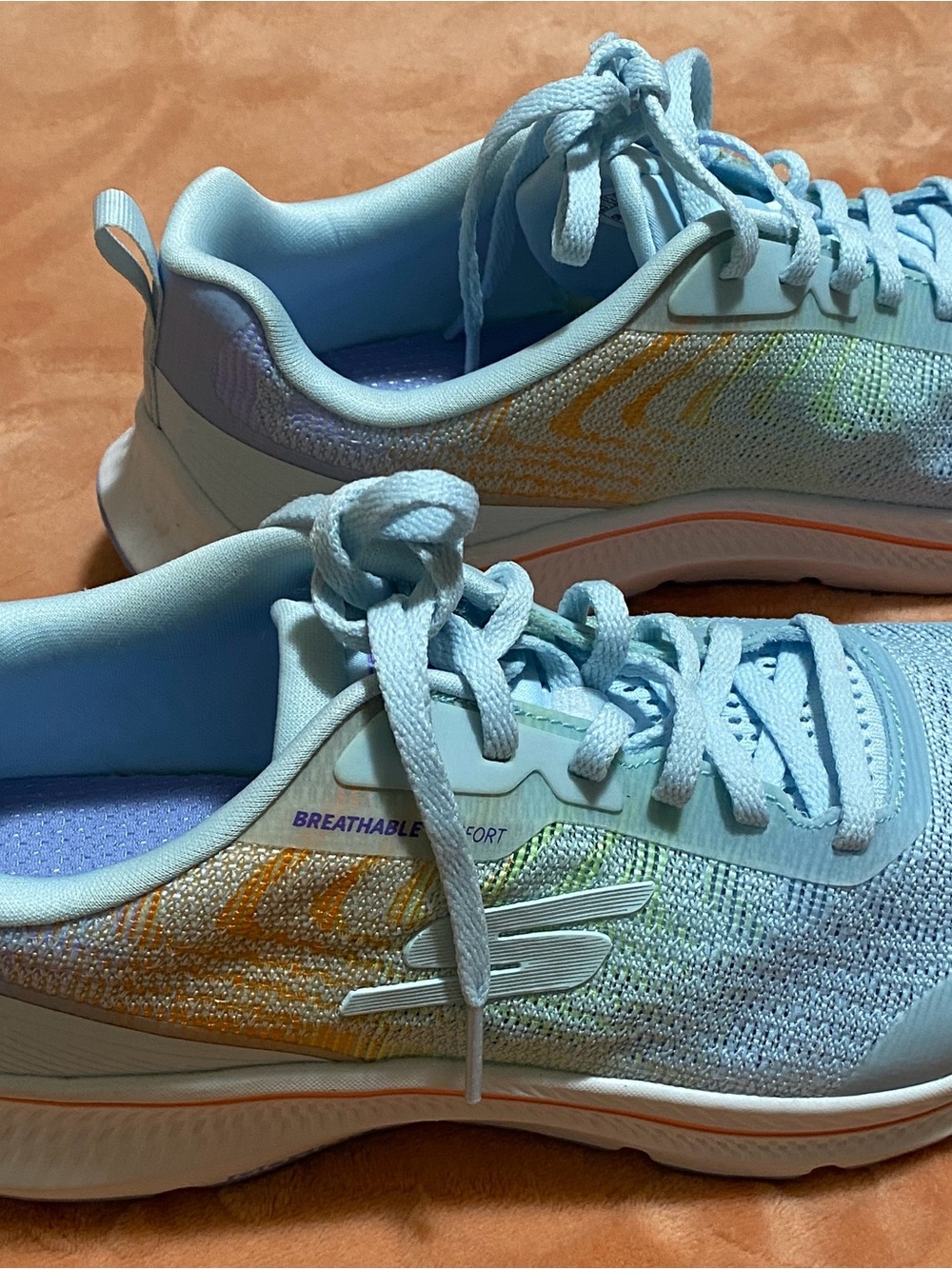 Skechers Go Run Consistent 2.0 Women’s Sneakers Size 8.5 BLMT